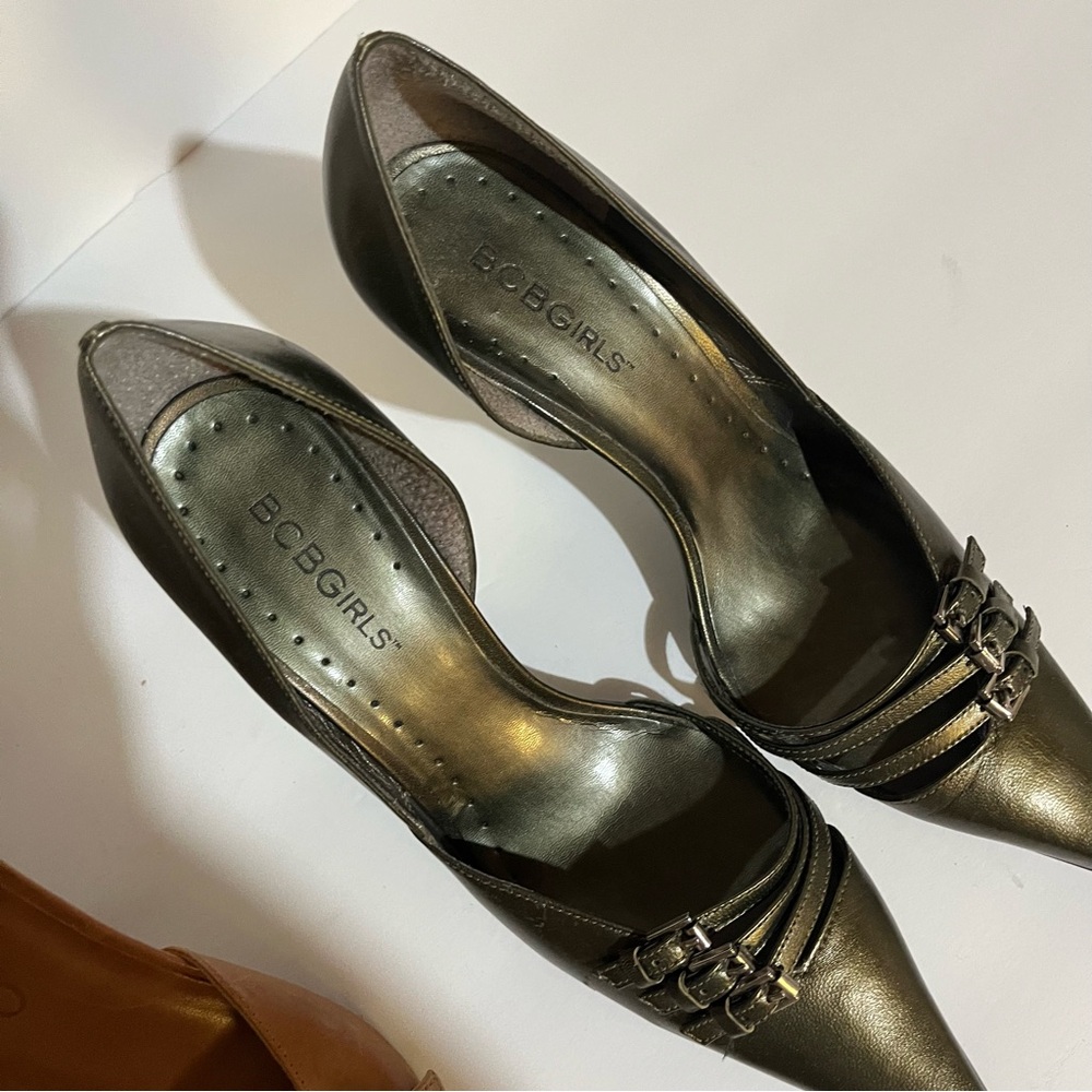 BCBG girls womens heels dark green size 35.5 or 5.5 US